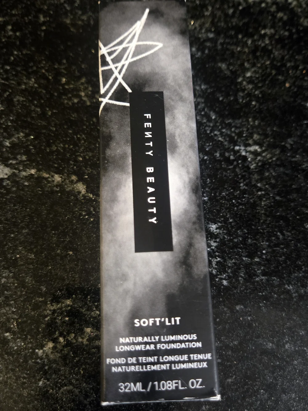 Fenty Beauty Soft'LIT Naturally Luminous Foundation - Color 350